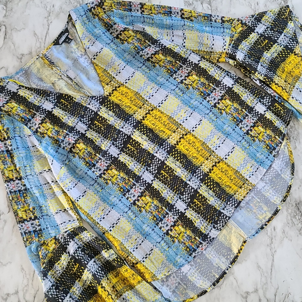 Project Runway Abstract Blouse Size Medium - image 1